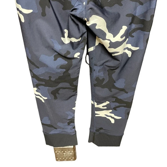 The Upside Camo Print Drawstring Cropped Leggings Blue Black Size US 6 - Picture 6 of 7